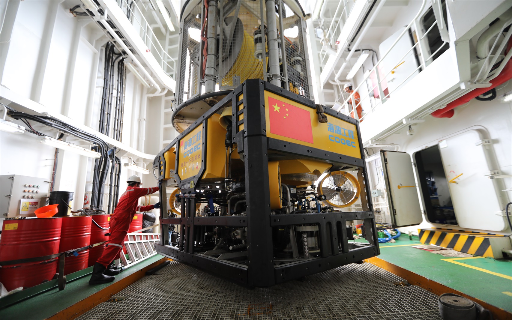 ROV 2.JPG